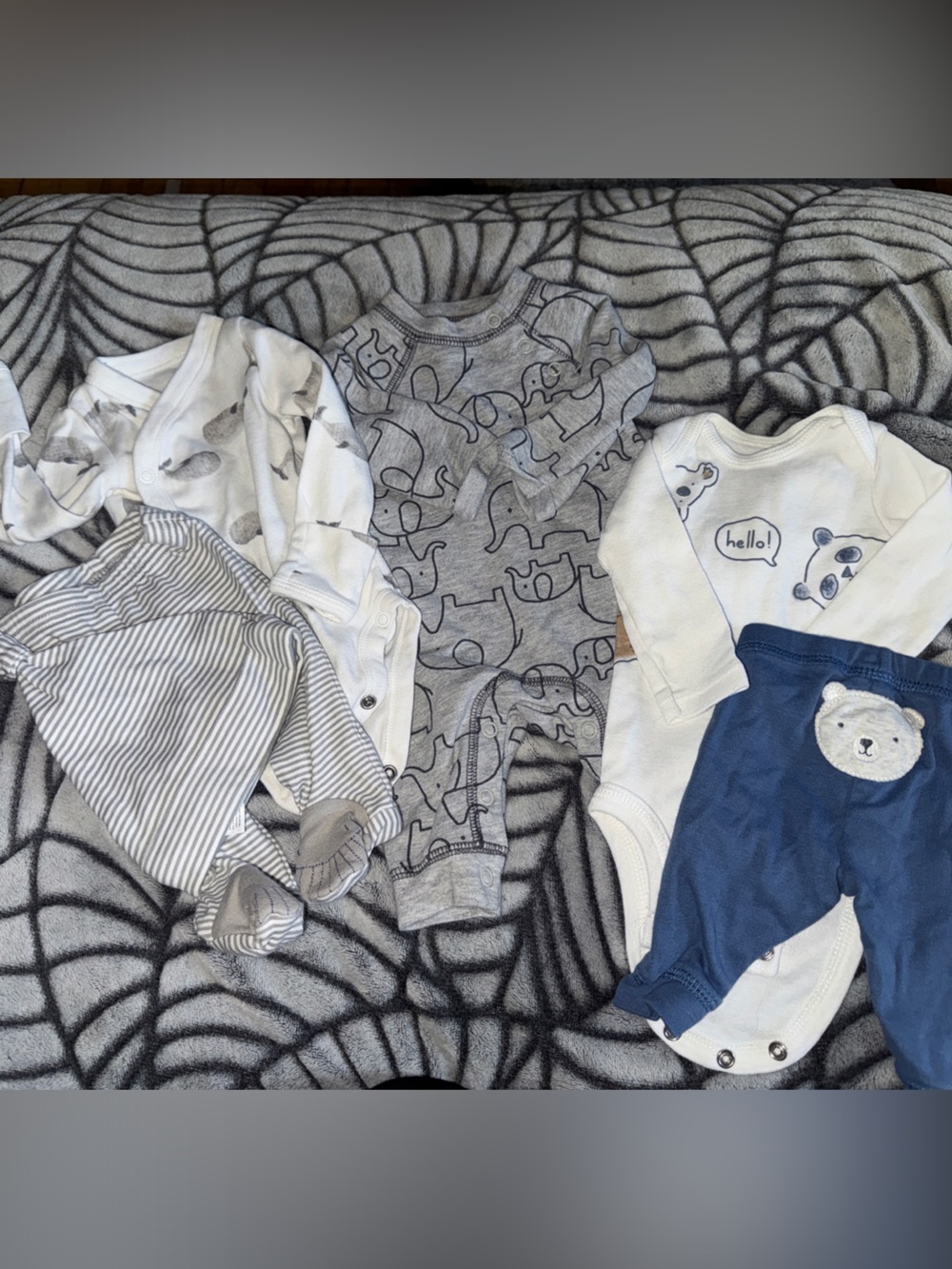 Newborn Baby Long Sleeve Outfit Bundle of 3 - Whales, Bears & Elephants Size NB